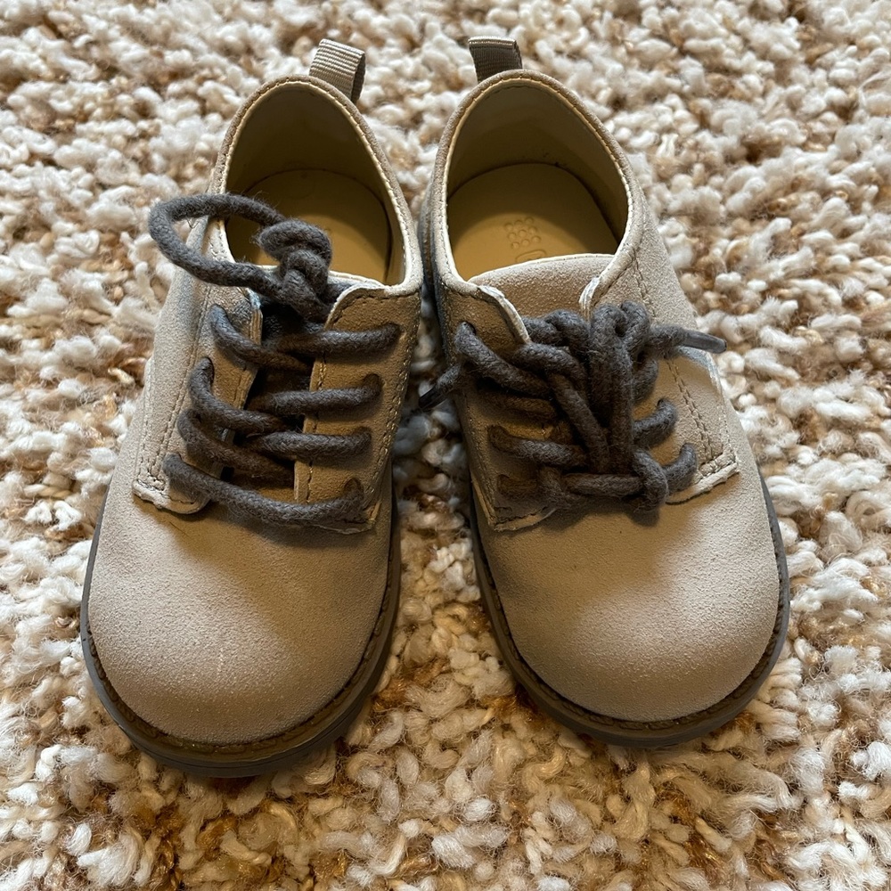 Toddler boy’s dress shoes
